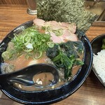 横浜家系らーめん 二代目武道家 - 