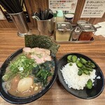 横浜家系らーめん 二代目武道家 - 