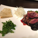 HongKongRoom GOUKA - 新潟産真鴨、増量して注文！！そのままでも美味いけど、黒味噌を絡めても美味い。この味噌欲しい。