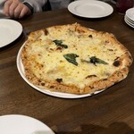 ラ・ピッコラ・ターヴォラ - 