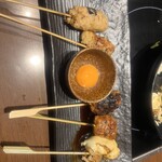 焼鳥と博多名物野菜巻串 焼きんしゃい - 