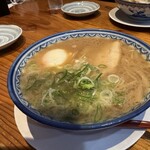 元祖赤のれん 節ちゃんラーメン 天神本店 - バリカタ