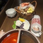 裏の山の木の子 渋谷 - 