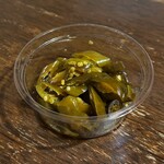 韓国お惣菜屋 韓味庵 キム'ね - 青唐辛子の醤油漬け
