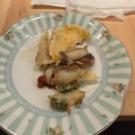 カジュアルフレンチBar 7FUKU - 中は海鮮系の具材も^^