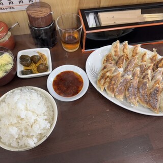 餃子のゆうた_1