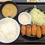 松のや - 料理写真:カキフライ(5個)定食 990円