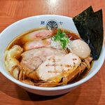 らぁ麺 とうひち - 料理写真: