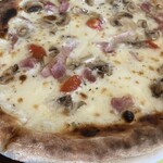 オステリアガウダンテ - コンタディーナ。