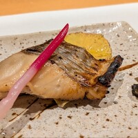 鮨 玉かがり 天ぷら 玉衣 - 