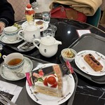 ケーニヒスクローネ カフェテリア - 