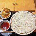 稲庭うどんとめし 金子半之助 コレド室町店 - 稲庭うどん(冷･大)と金子半之助の天ばらめし