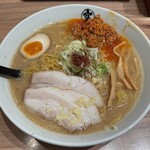 らーめん空 新千歳空港店 - 辛味噌ラーメン