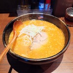 やぐら亭 - ■ 味噌ラーメン 少なめ、880円