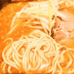やぐら亭 - パツン系寄りの細麺も、良い茹で加減で旨い。