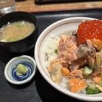 一夜干しと海鮮丼 できたて屋 - 