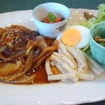 Niyushiyarumu Piataun - しょうが焼きのお皿