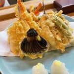 味童 天金 - 天ぷら盛り合わせ