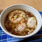 北の蕎麦屋 - 残ってたかき揚げ入れて…