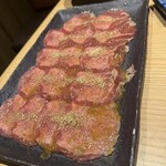 個室焼肉 鉢屋 - 