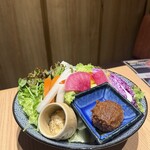 個室焼肉 鉢屋 - 