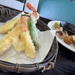 お食事処うおいち - 