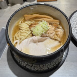 人類みな麺類とエスサワダ - 