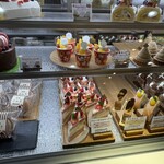 シェ・アオタニ - 