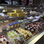 シェ・アオタニ - 