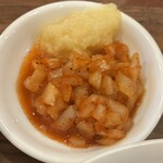 パンチマハル - タマネギのアチャール、生姜