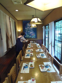 Teuchi Soba Shinano Ya Kichibee - テーブル席３席