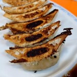 いこい - 餃子 300円