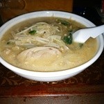新華苑 - みそラーメン７７０円
