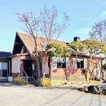 味処 まるたか - 外観（駐車場もあります）