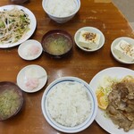 花月食堂 - 焼肉定食　野菜炒め定食　