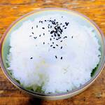 味処 まるたか - ホカホカご飯（大盛り）