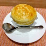 ラビスタ - クラムチャウダーのパイ包み