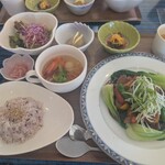 黒酢の郷 桷志田 - 