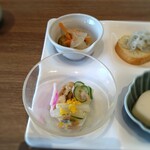 ラビスタ - アジの南蛮漬けや穴子の酢漬け