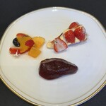 ガストロノミー ジョエル・ロブション - 