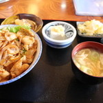 橋本屋 - 焼肉丼