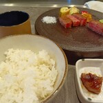 메이에키 텟판야키 규우긴