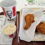 ケンタッキーフライドチキン - 料理写真:レッドホットチキン食べくらべセット　¥990円