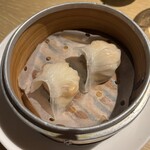 中国料理 「王朝」 ヒルトン東京 - 海老入りポーク焼売