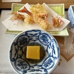 天婦羅ほり川 ホテルニューオータニ店 - 海老がサクサクです。