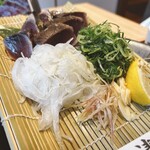 土佐清水ワールド - かつをの色
どす黒い