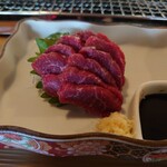 ろばたやき山ろく - 馬刺し♡