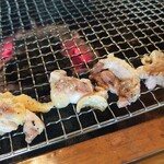 ろばたやき山ろく - さつま地鶏のモモ肉を整列させてみた(*´σｰ｀)