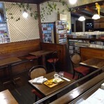 イイグル - 店内