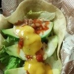 女性に嬉しいツナアボガドタコス